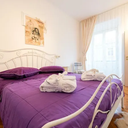 Appartement Elegant & Enchanting - At Old Town Entrance -