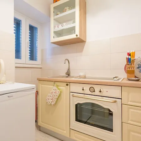 Elegant & Enchanting - At Old Town Entrance - Dubrovnik