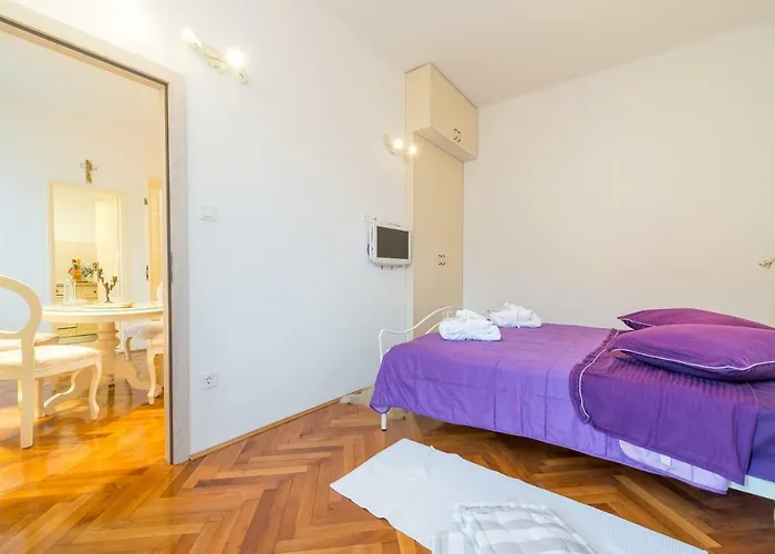 Elegant & Enchanting - At Old Town Entrance -